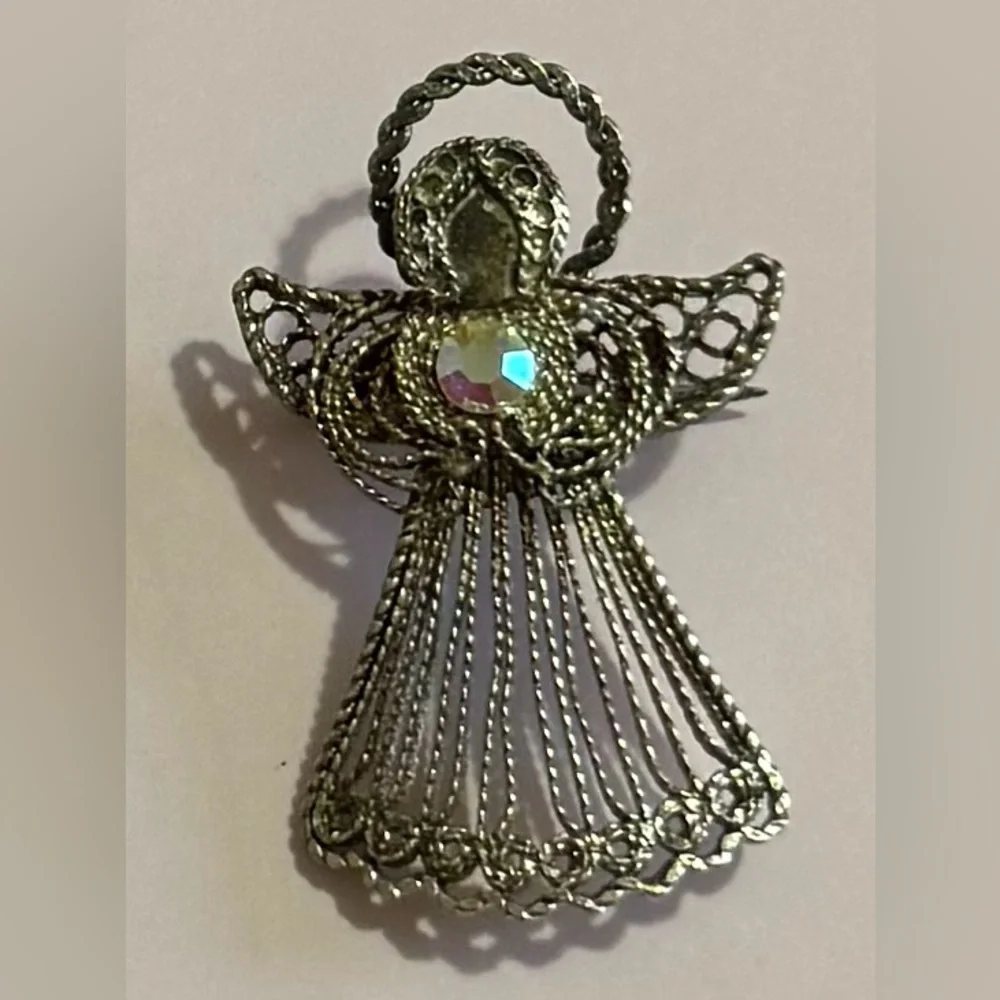 Vintage Silver Tone Filigree Wire Angel Brooch with Rhinestone.